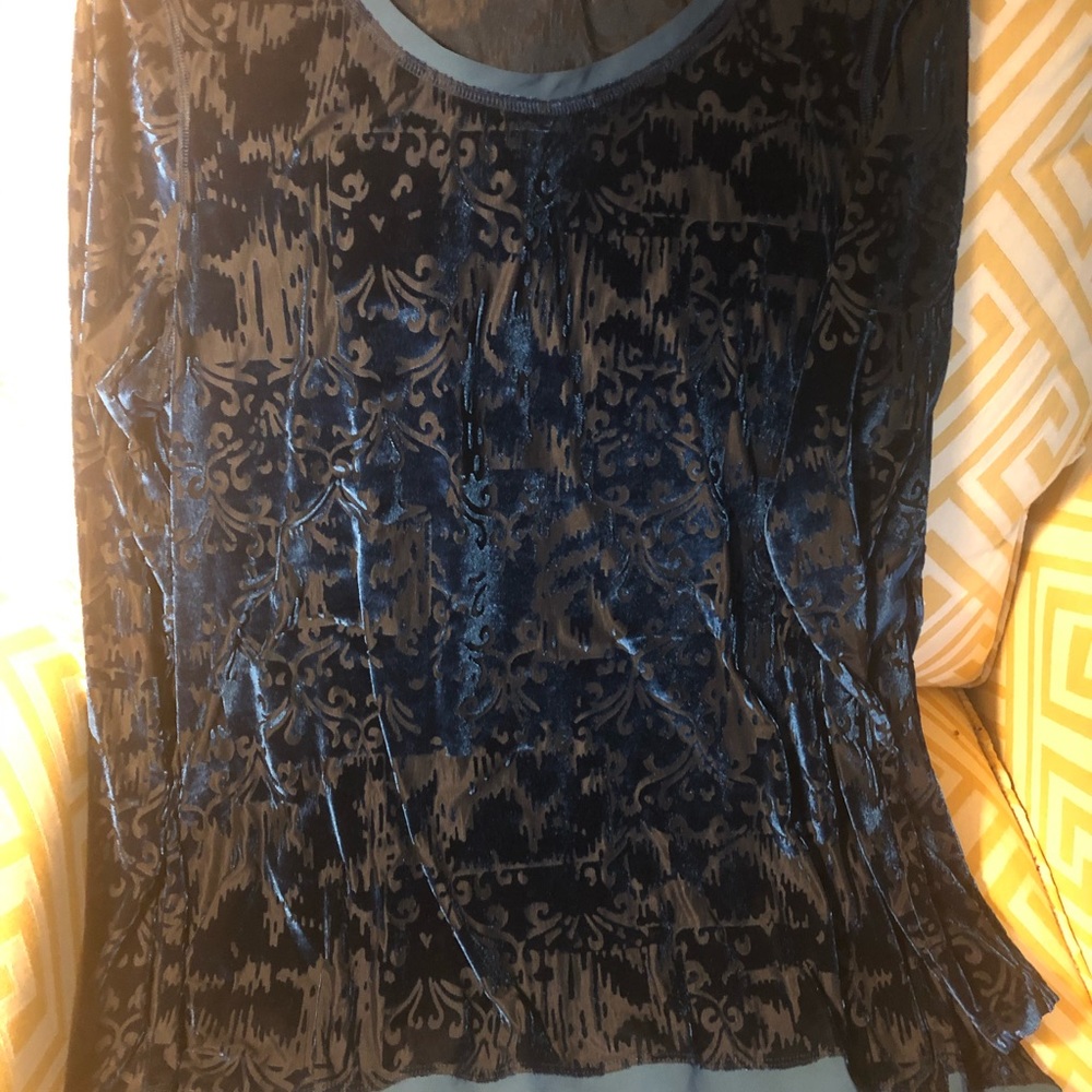 Simply Vera Wang xl shirt Like New